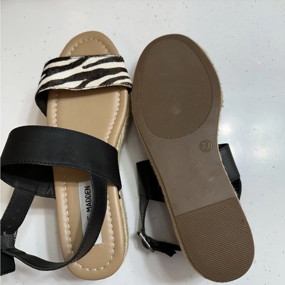 Steve Madden Women's Fifer Espadrille Wedge Sandals 7 Zebra Print Platform NWOT - Picture 9 of 9